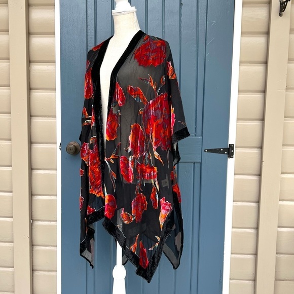 Lovestitch Black Red Velvet Sheer Burnout Kimono
Open Front Boho Bohemian Hippie - Picture 2 of 6